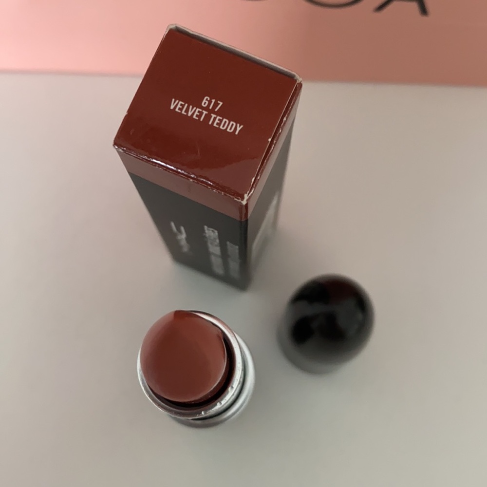 Mac velvet teddy - Picture 2 of 3